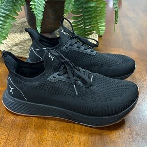 Flux Black Athletic Men's Shoes